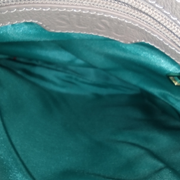 Susu Beige Leather Saxon Crossbody Handbag - Picture 8 of 12